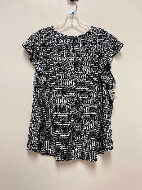 Top Short Sleeve By Adrianna Papell In Black & White, Size: 3x